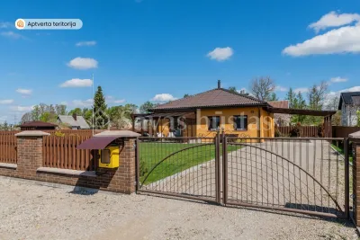 Parduodamas namas Šiaulių rajone, Rožių g. (nuotrauka 2)